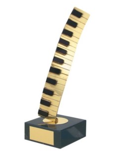 PAG. 106 TROFEO CAT. BPM Musica - 302-B28701