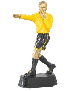 RESINA ARBITRO FUTBOL 20 CM - 21211