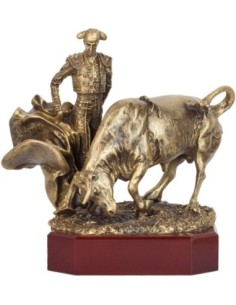 Trofeo de Resina Toro - 7207
