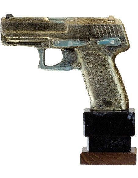 Trofeo de Resina Pistola - 7304